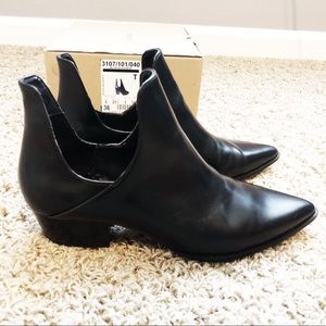 Zara black ankle pointed booties ❤️